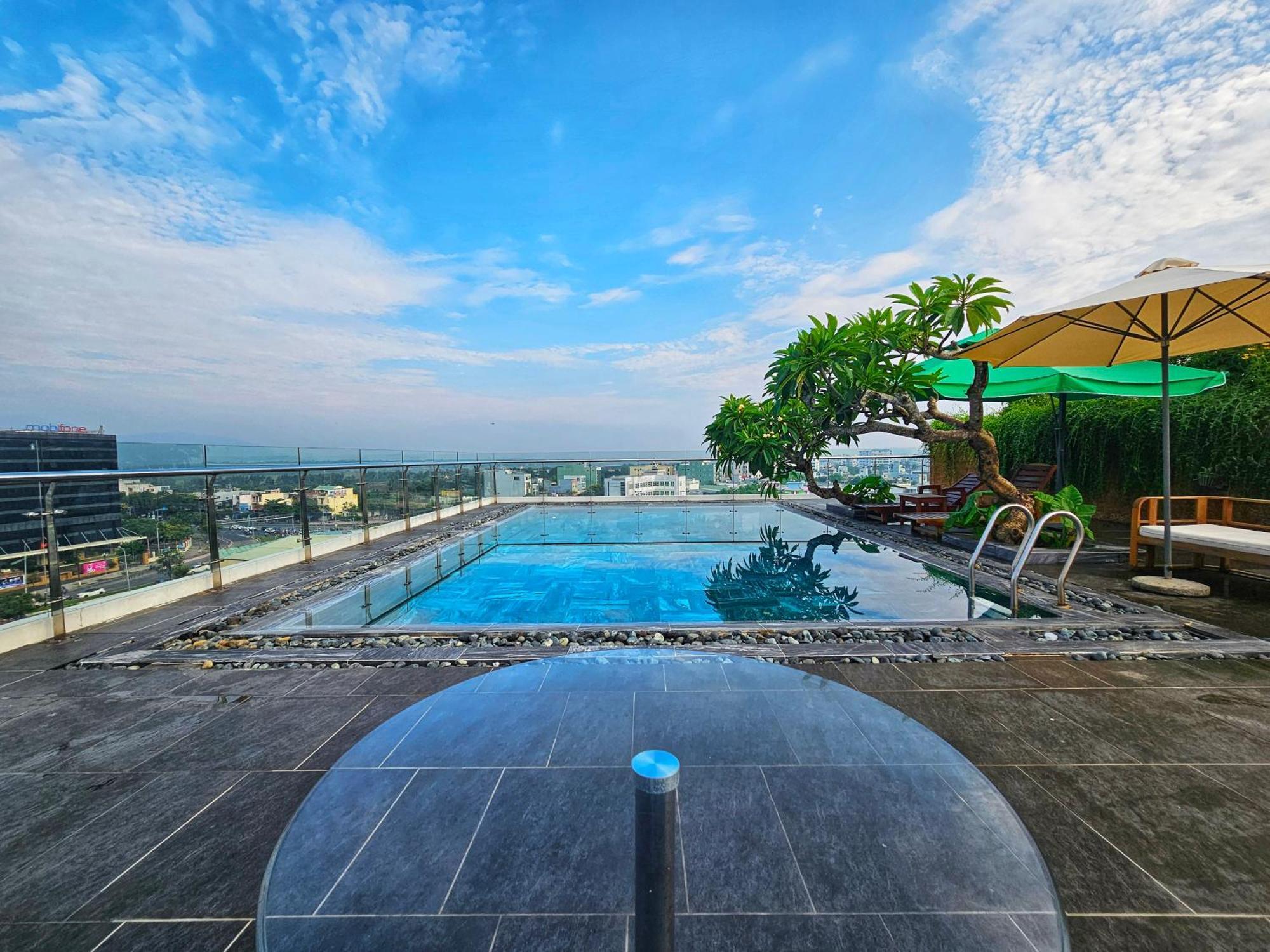 Mtr Apartment & Hotel Da Nang Exterior photo